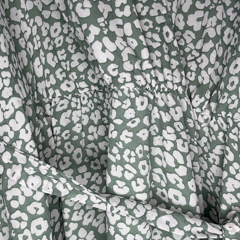 Green Floral Maxi Dress - Picture 4 of 12